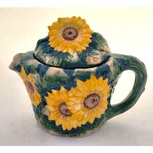 TEAPOT/WORLD BAZAAR-Sunflowers-Green-Floral-Garden-Holds 3 Cups